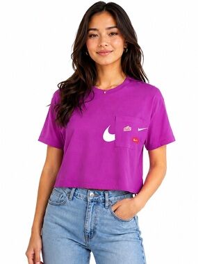 Nike Cropped Swoosh Pocket Clash Dri-Fit T-Shirt In Magenta -  Size S